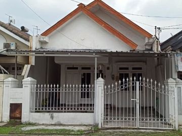Rumah Nirwana Eksekutif STRATEGIS ROW 2.5 MOBIL