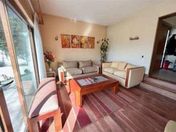 Casa en venta de 3 dorm. en Las Condes