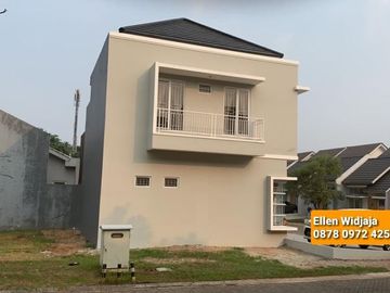 Rumah hoek 2 lantai serpong lagoon Tangerang selatan