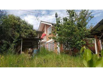 casa y terreno en venta en monay cerca del hospital del seguro