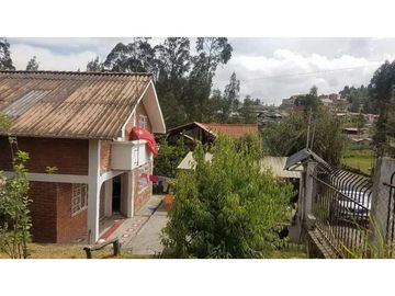 casa y terreno en venta en monay cerca del hospital del seguro