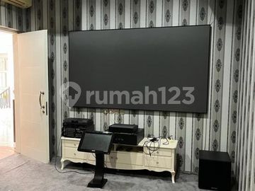 Rumah Mewah Furnished Komplit Lift Swim Pool di The Springs Gs