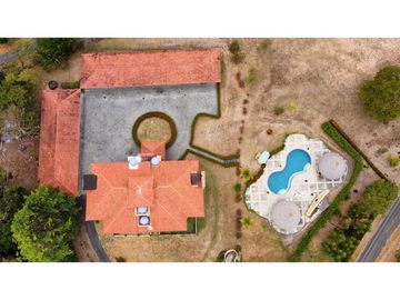 PH PUNTA BARCO RESORT