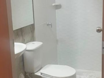 apartamento en venta en alameda del río. Cod V11671