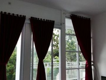 RUMAH CANTIK 2 LANTAI 4 MENIT DARI SLEMAN CITY HALL
