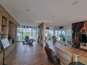 Dijual Rumah Asri Dan Sudah Full Renovasi Puri Bintaro