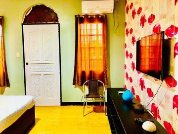 House for RENT with 6 Bedroom in Angeles City Near Clark