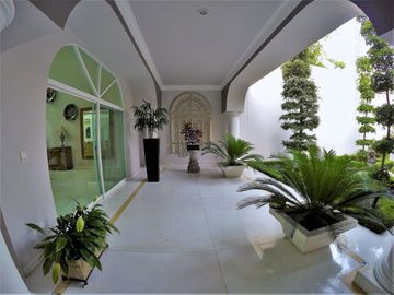 Casas en venta  Colinas de San Javier Lujo Andares