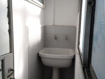 Vende Depto 2 Amb En Villa Gral Mitre
