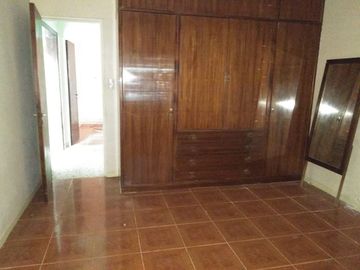 Departamento Tipo Casa en venta en Quilmes Oeste Centro
