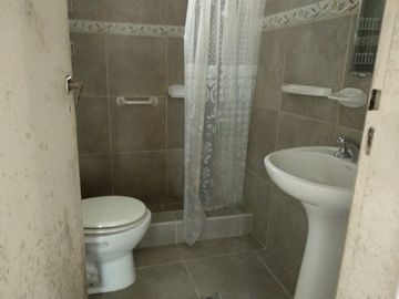 Departamento Tipo Casa en venta en Quilmes Oeste Centro