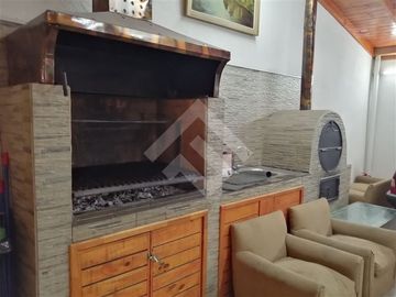 Casa en Venta en Luis Hernandez Parker / Ricardo Barahona
