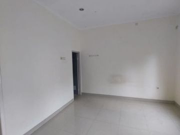 Rumah 2 lantai hook dalam komplek panorama bukit cinere