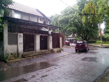 Rumah strategis posisi hook pinggir jalan bima arjuna cicendo bandung tengah | MARTIN