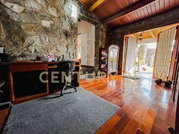 VENDO 2 CASAS A PRECIO DE TERRENO- LOS ÁLAMOS DE MONTERRICO -