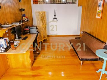 VENDO 2 CASAS A PRECIO DE TERRENO- LOS ÁLAMOS DE MONTERRICO -