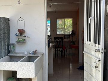 Casa En Venta En Cantamar