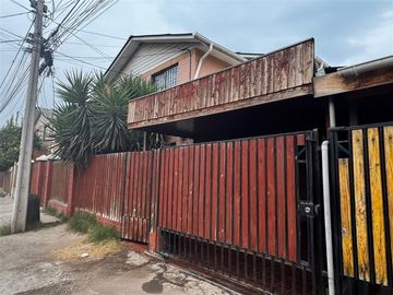 VENTA CASA Párroco Plácido Labarca 3 dormitorios, Lampa