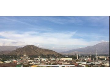 Venta Depto. 2D 2B con estacionamiento en Los Andes