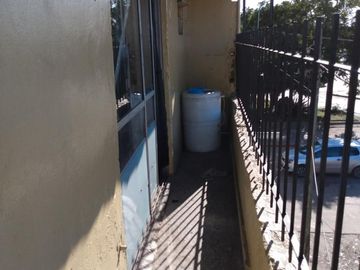 Local/galpon con Vivienda - Venta - Luis Guillon