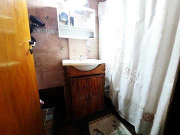 Casa PH en venta en Lanus Este