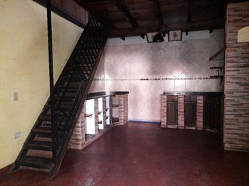 Casa PH en venta en Lanus Este