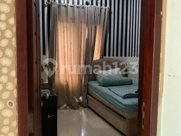 Di Jual Rumah Perumahan Palem Semi Karawachi Hoek
