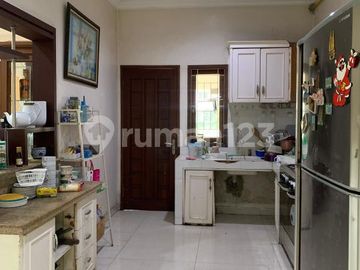 Di Jual Rumah Perumahan Palem Semi Karawachi Hoek
