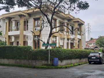 Di Jual Rumah Perumahan Palem Semi Karawachi Hoek