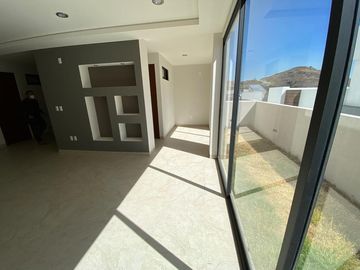*Cómoda Casa con Maravillosas Vistas a Estrenar, Aqua, Lago Esmeralda