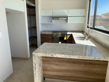 *Cómoda Casa con Maravillosas Vistas a Estrenar, Aqua, Lago Esmeralda