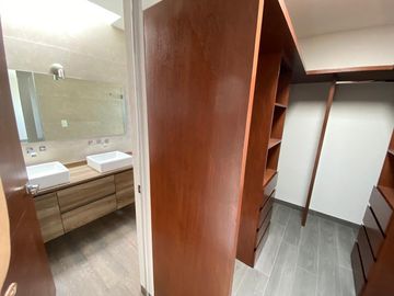 *Cómoda Casa con Maravillosas Vistas a Estrenar, Aqua, Lago Esmeralda