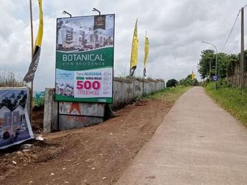 VIRAL Rumah Villa 2 Lantai Harga 1 Lantai dekat Stasiun Kereta Cepat Bandung Jakarta