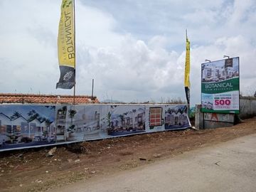 VIRAL Rumah Villa 2 Lantai Harga 1 Lantai dekat Stasiun Kereta Cepat Bandung Jakarta
