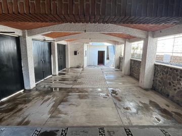 CASA EN VENTA, CON ALBERCA EN CUAUTLA, A 15 MIN. DE OAXTEPEC, MORELOS
