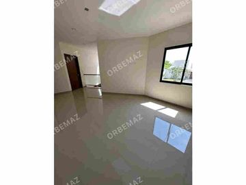 Casa Residencial Fracc. El Country Villahermosa Tabasco alberca propia