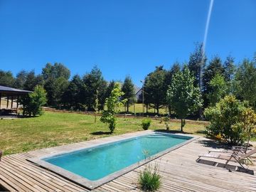 Casa en venta en Lomas de Villarrica-Excelente Construcción