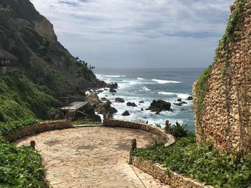 Jual Hotel Villa di Daerah Hoba Wawi Sumba Barat Pinggir Pantai