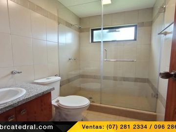 Casa de venta en Ricaurte - 4 esquinas  – código:19756