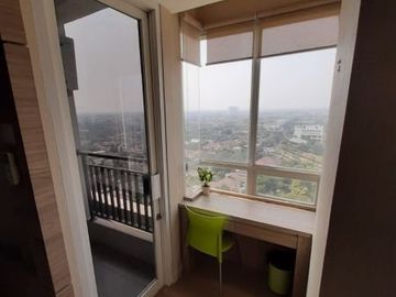 Cinere Bellevue Suites, Tower A, 18 Floor, 1 BR, Furnished