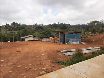 VENDO TERRENO EN CAPIRA CHICA VILLAS DE CHICA 640MTS