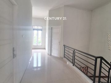 Disewakan Rumah Siap Huni Unfurnish Hook Di Pondok Pucung