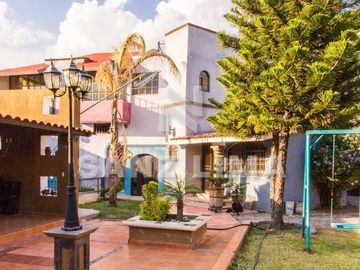 CAMINO REAL: HERMOSA QUINTA CON INSTALACIONES, PARA DISFRUTAR ¡TODOS LOS DIAS
