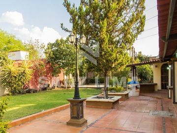 CAMINO REAL: HERMOSA QUINTA CON INSTALACIONES, PARA DISFRUTAR ¡TODOS LOS DIAS