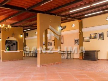 CAMINO REAL: HERMOSA QUINTA CON INSTALACIONES, PARA DISFRUTAR ¡TODOS LOS DIAS