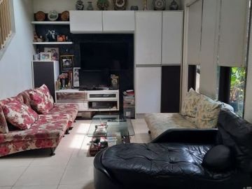 Dijual Rumah De Lantions Cluster Bahamas Blok A Lokasi Strategis Siap Huni Fully Furnished Murah