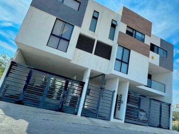 VENTA DE DEPARTAMENTO DE DOS NIVELES CERCANO A PLAZA SAN LUIS