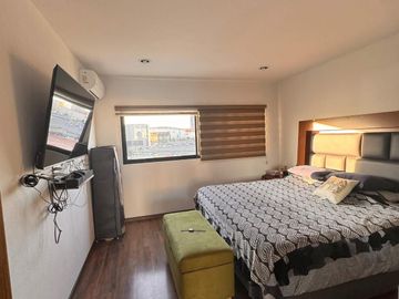 VENTA DE DEPARTAMENTO DE DOS NIVELES CERCANO A PLAZA SAN LUIS