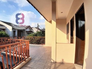 DIJUAL RUMAH CANTIK FULL 2 LANTAI RAPI TERAWAT SIAP HUNI DI BINTARO JAYA SEKTOR 2