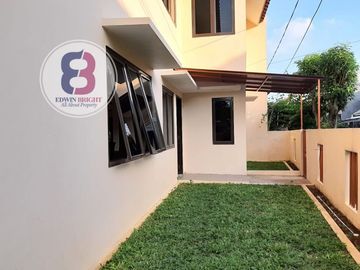 DIJUAL RUMAH CANTIK FULL 2 LANTAI RAPI TERAWAT SIAP HUNI DI BINTARO JAYA SEKTOR 2